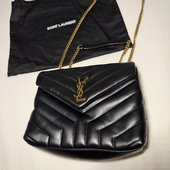 Saint Laurent Black Chevron Shoulder Bag Small - Picture 8 of 8